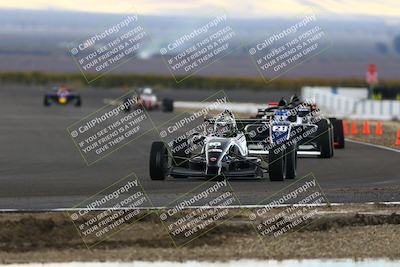 media/Nov-16-2025-CalClub SCCA (Sun) [[2975c16dfc]]/Group 5/Turn 1/